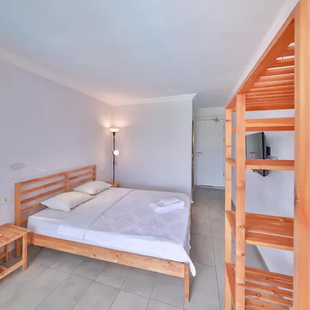 Burc Hotel 3*